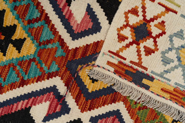 Kilim Afegão 241x176 cm.